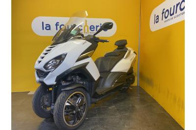 PEUGEOT METROPOLIS 400