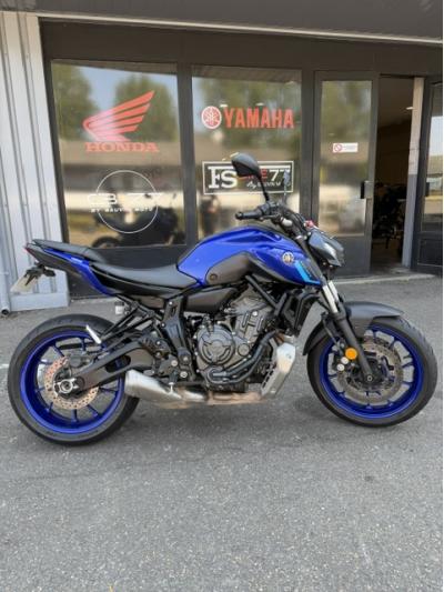 YAMAHA MT-07 (47.5CV)
