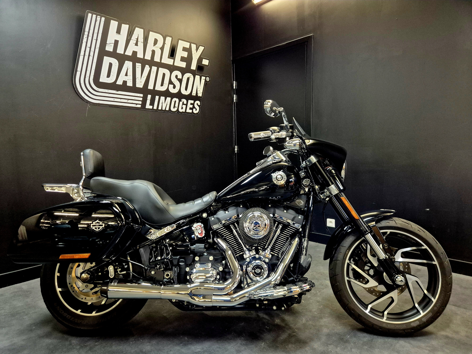 HARLEY-DAVIDSON SOFTAIL SPORT GLIDE 1745