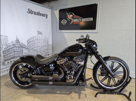 HARLEY-DAVIDSON SOFTAIL BREAKOUT 1868