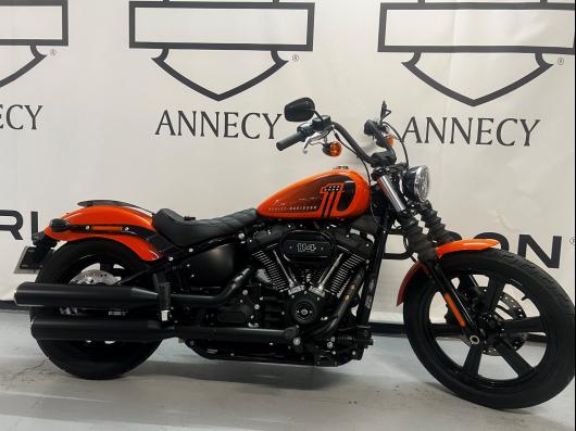 HARLEY-DAVIDSON SOFTAIL STREET BOB 1868