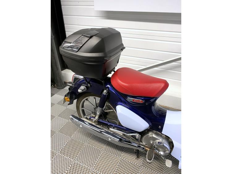 RARE - HONDA SUPER CUB 125 - 1ére Main - C125