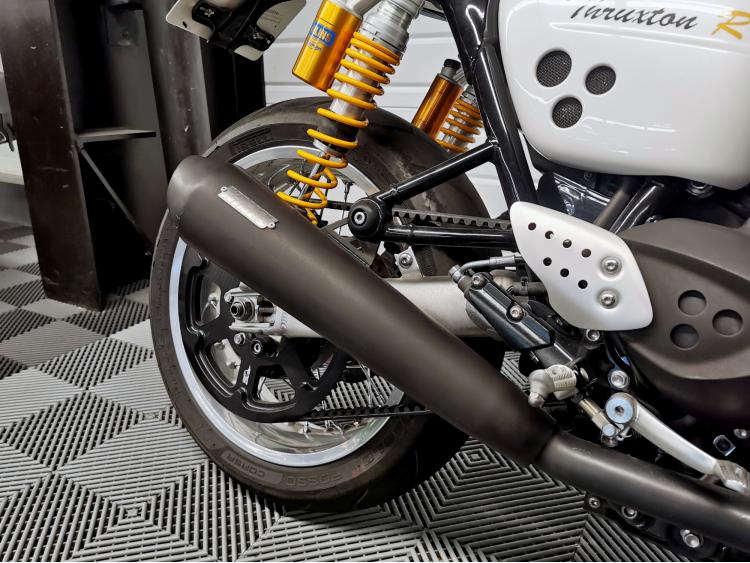 TRIUMPH THRUXTON 1200 R - 1200R - KIT COURROIE - PEINT.PERSO