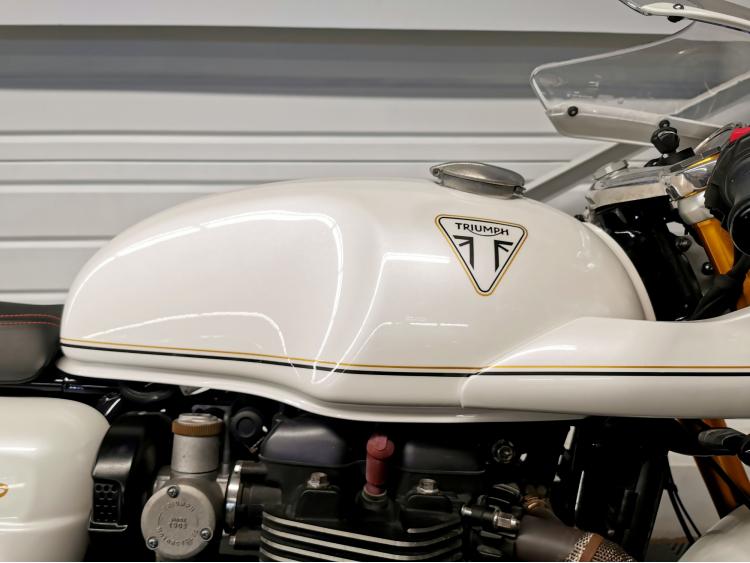 TRIUMPH THRUXTON 1200 R - 1200R - KIT COURROIE - PEINT.PERSO
