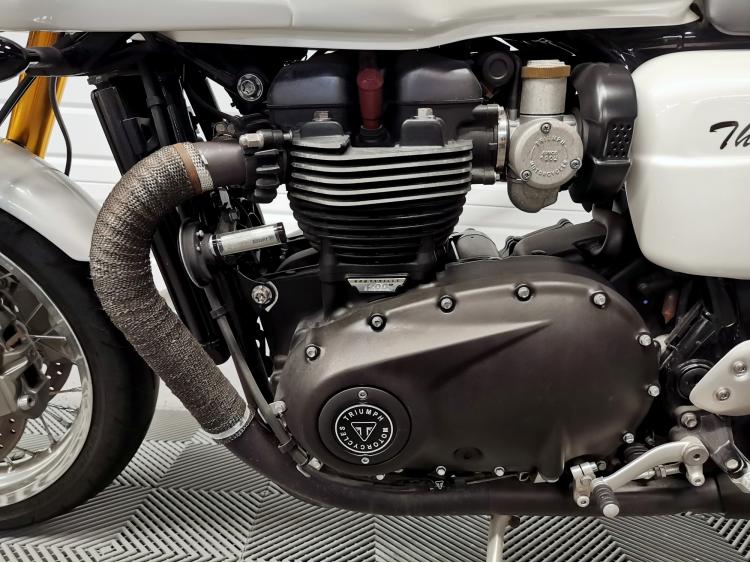 TRIUMPH THRUXTON 1200 R - 1200R - KIT COURROIE - PEINT.PERSO