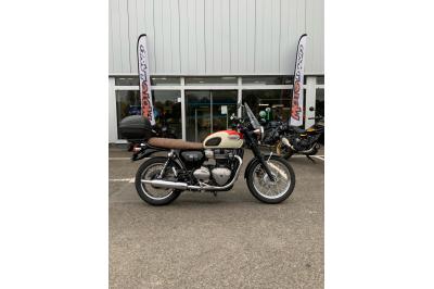 TRIUMPH BONNEVILLE T100 900