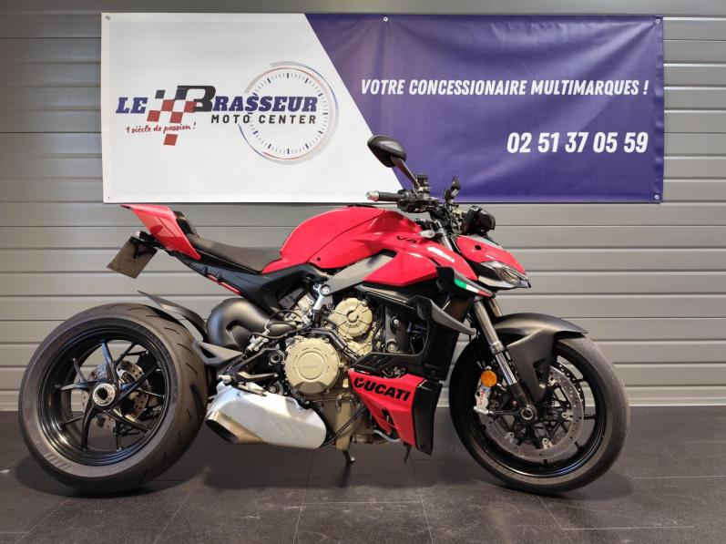 DUCATI STREETFIGHTER V4