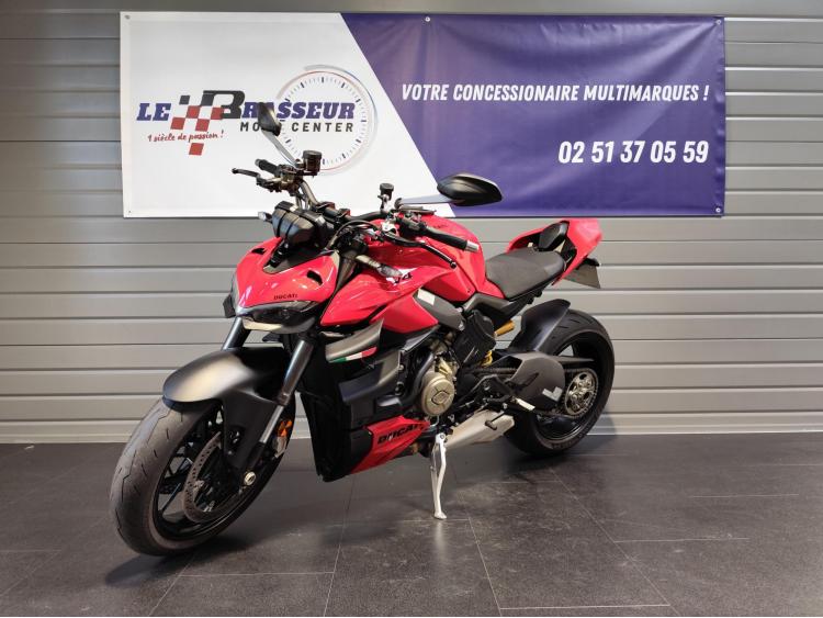 DUCATI STREETFIGHTER V4