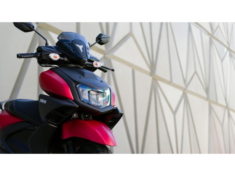 YAMAHA RayZR