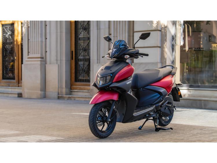 YAMAHA RayZR
