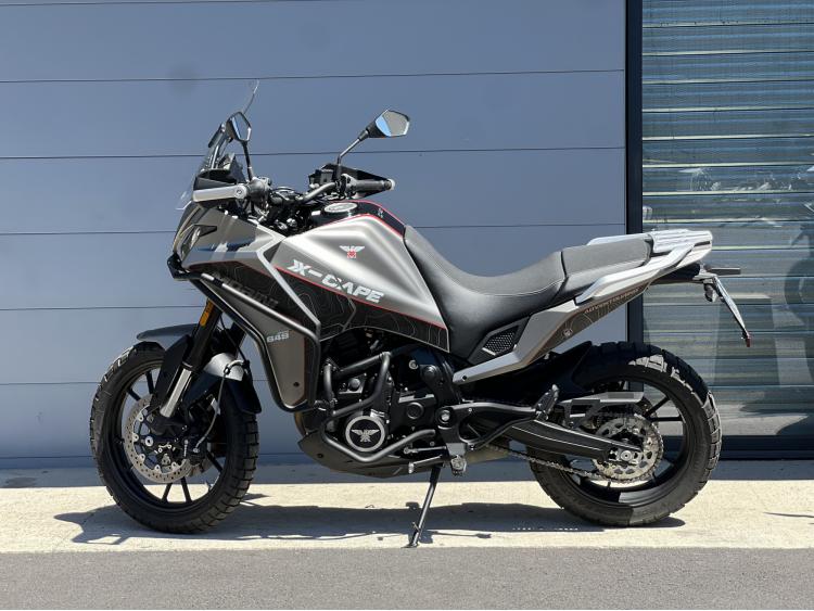 MOTO MORINI X-CAPE 650