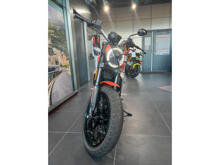 DUCATI SCRAMBLER 800 ICON