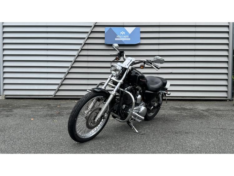 HARLEY-DAVIDSON SPORTSTER 1200