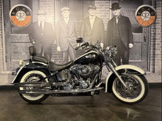 HARLEY-DAVIDSON SOFTAIL DELUXE 1690