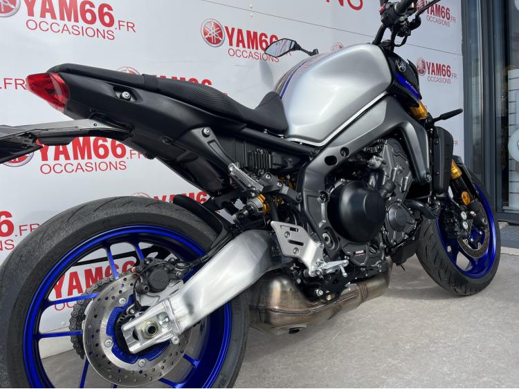 YAMAHA MT-09 SP