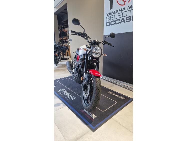 YAMAHA XSR 125
