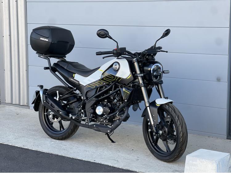 BENELLI LEONCINO 125