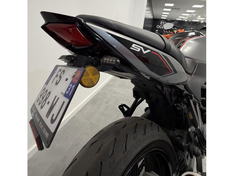 SUZUKI SV 650 X