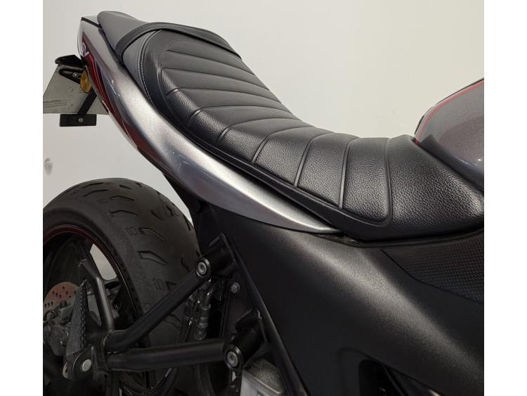 SUZUKI SV 650 X