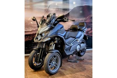 KYMCO CV3 550
