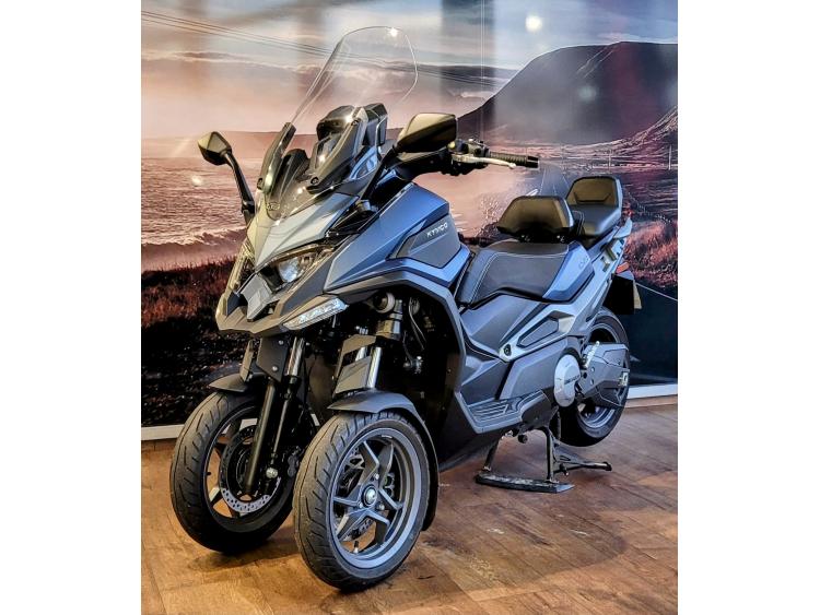 KYMCO CV3 550