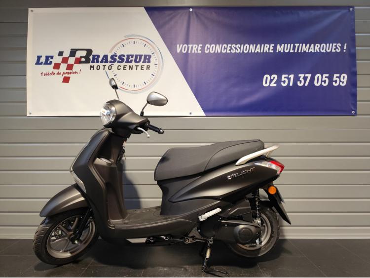 YAMAHA D'ELIGHT 125