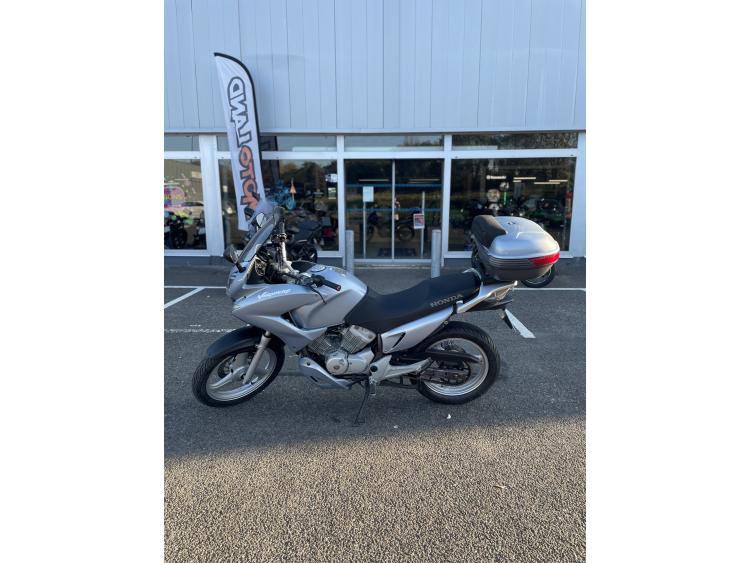 HONDA VARADERO 125