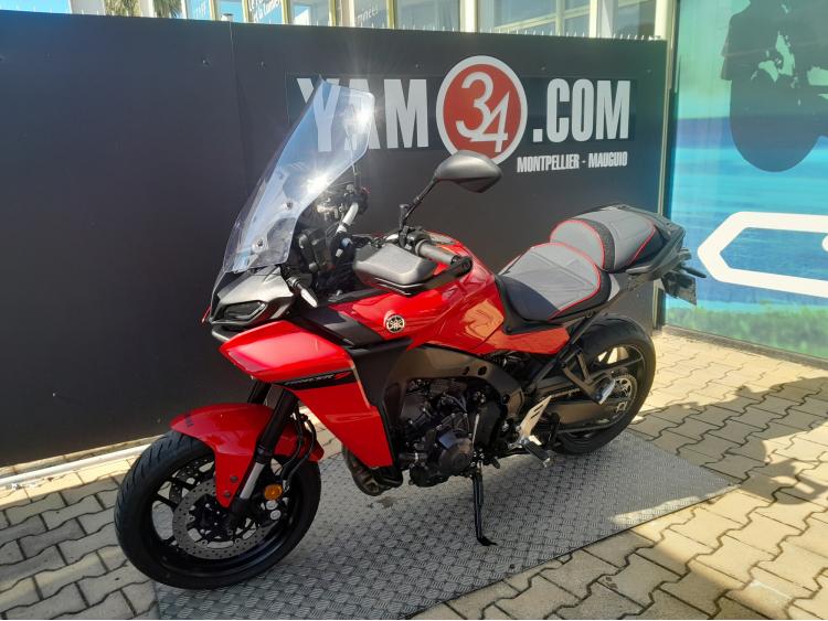 YAMAHA TRACER 9