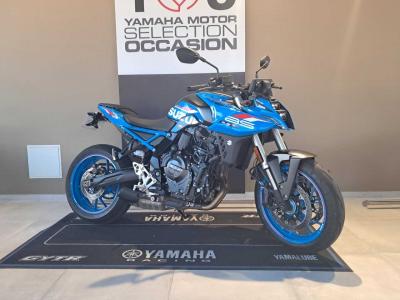SUZUKI GSX-8S