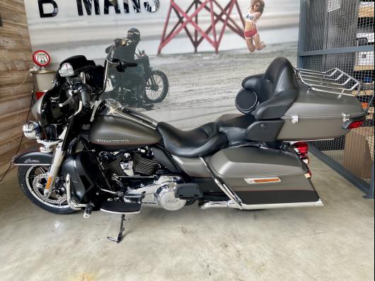HARLEY-DAVIDSON TOURING ULTRA LIMITED 1868 