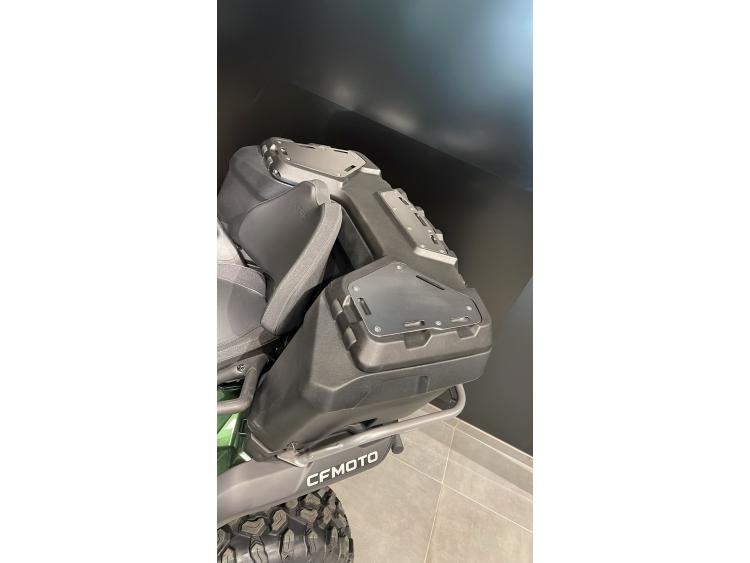 CF MOTO CFORCE 1000 R OVERLAND