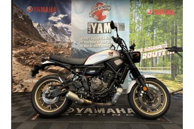 YAMAHA XSR 700 XTRIBUTE