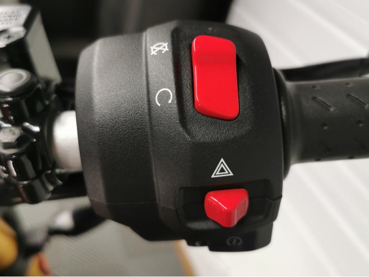 TRIUMPH SPEED 400 - 1ere Main - Eligible A2