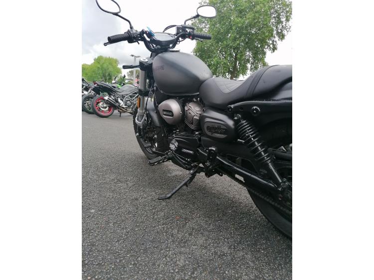HYOSUNG GV 125 S 2025 / 94.62€mois* / DSN MOTOS 33