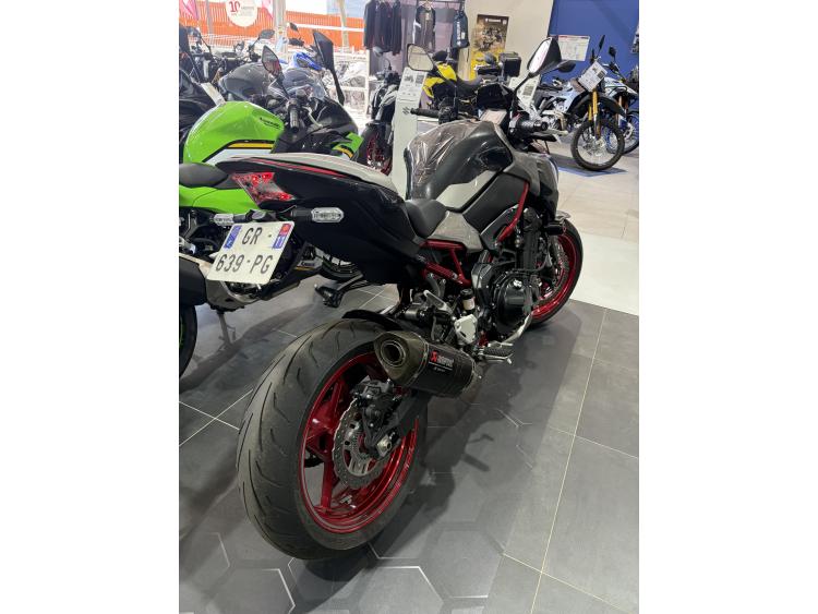 KAWASAKI Z 900