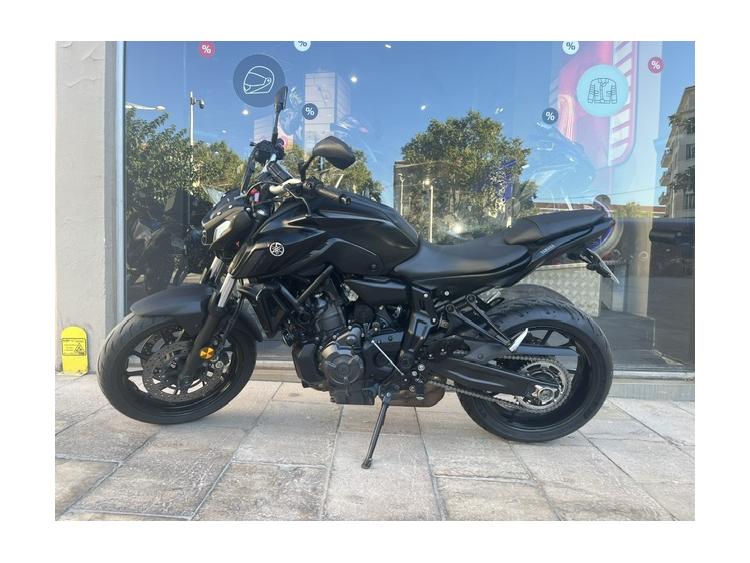 YAMAHA MT-07 (47.5CV)
