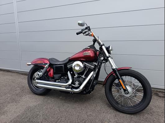 HARLEY-DAVIDSON DYNA STREET BOB 1584