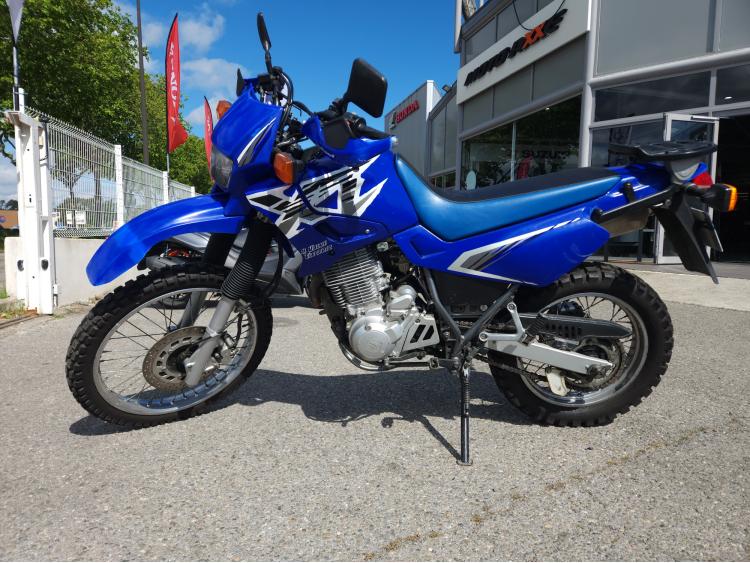 YAMAHA XT
