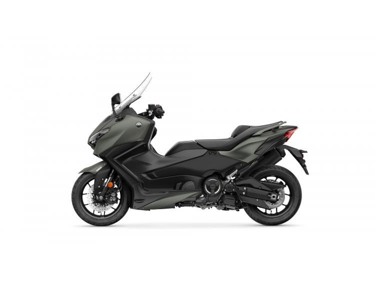 YAMAHA TMAX 560