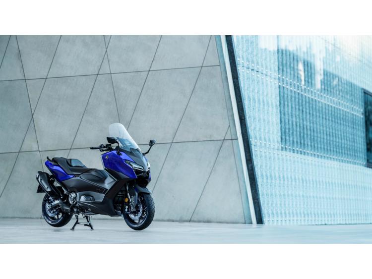 YAMAHA TMAX 560
