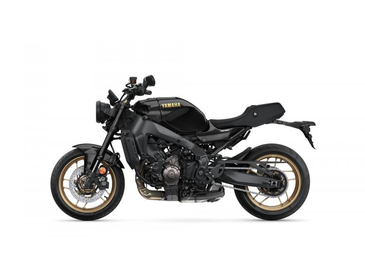 YAMAHA XSR 900