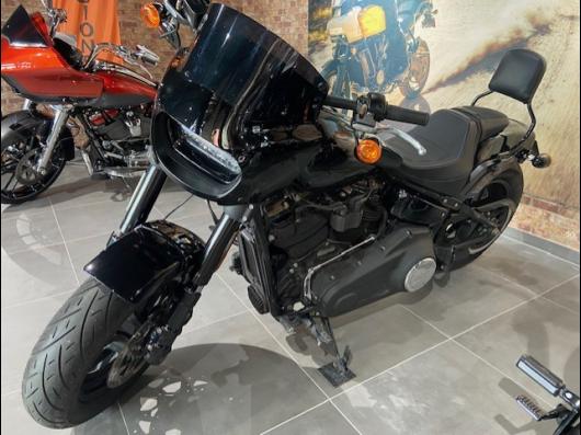 HARLEY-DAVIDSON SOFTAIL FAT BOB 1800