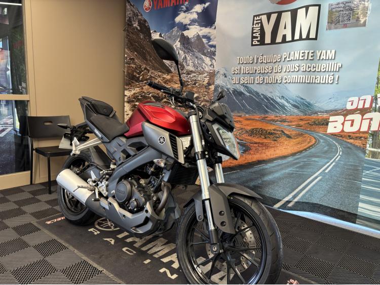 YAMAHA MT-125