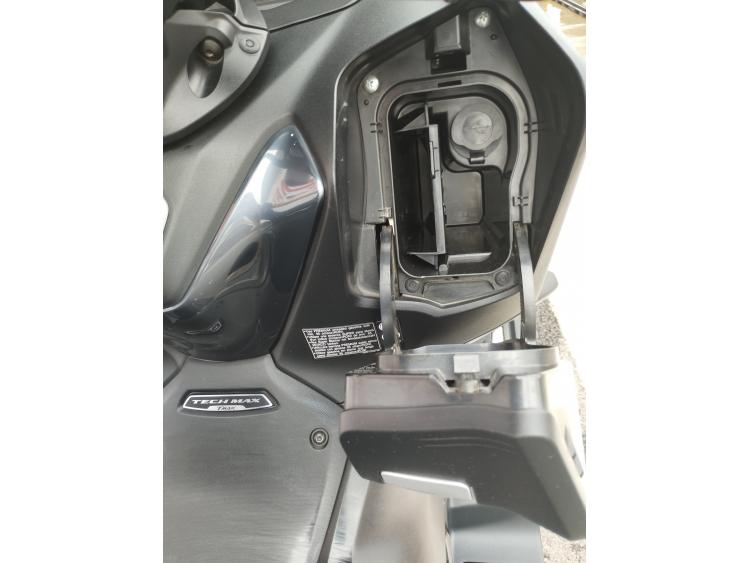YAMAHA XP T-MAX 560 TECH MAX
