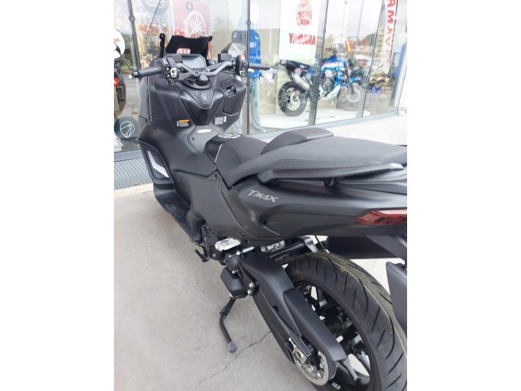 YAMAHA XP T-MAX 560