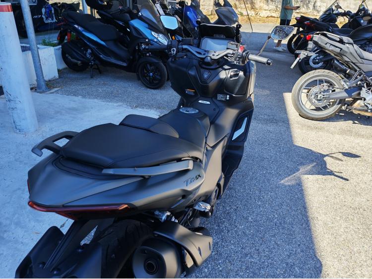 YAMAHA XP T-MAX 560