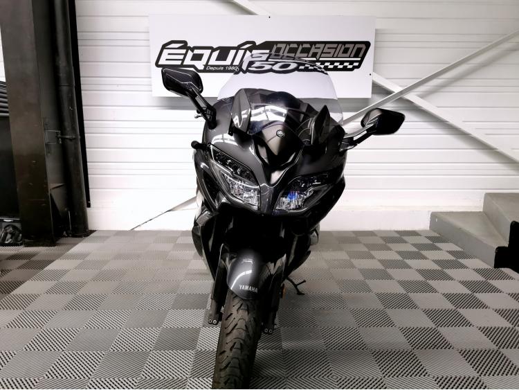 YAMAHA FJR 1300 - Boite 6 - Suspensions pilotées - FJR1300