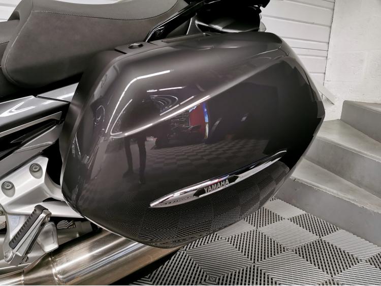YAMAHA FJR 1300 - Boite 6 - Suspensions pilotées - FJR1300