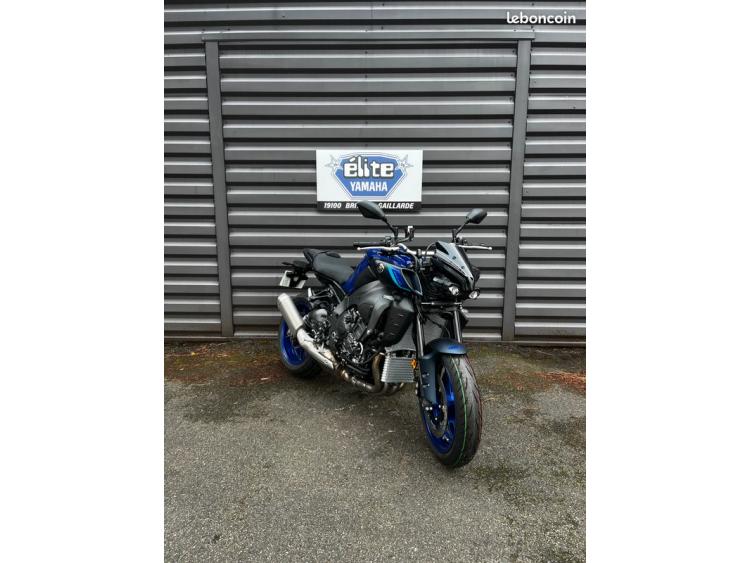 YAMAHA MT-10