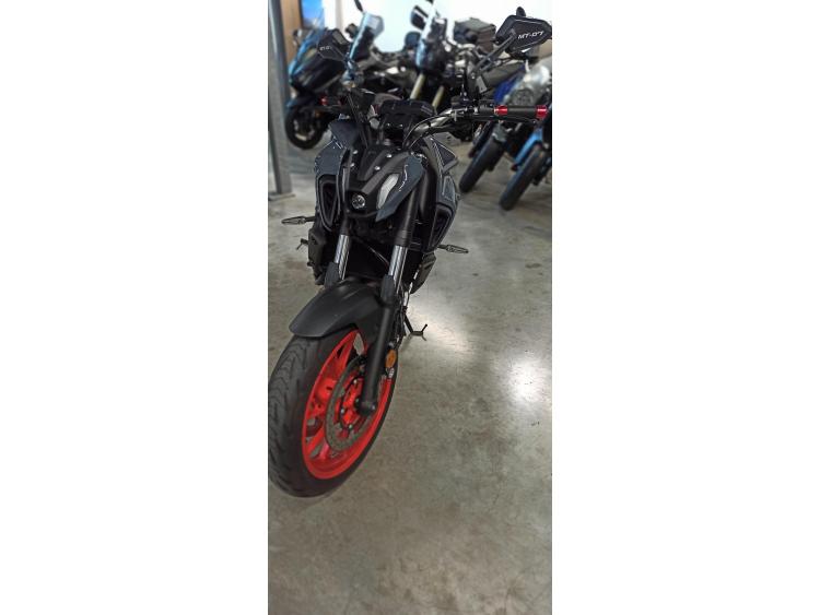 YAMAHA MT-07
